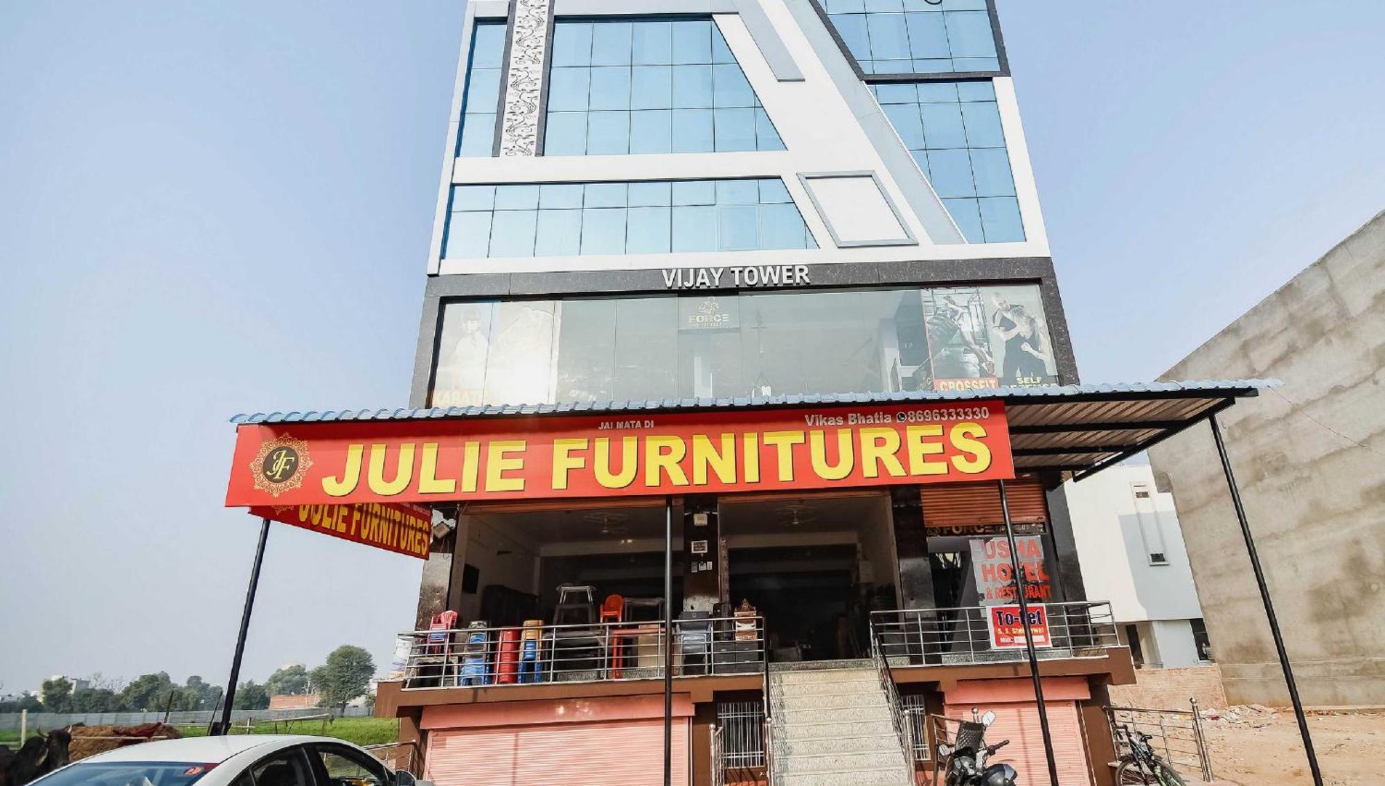 Oyo Flagship Usha Hotel